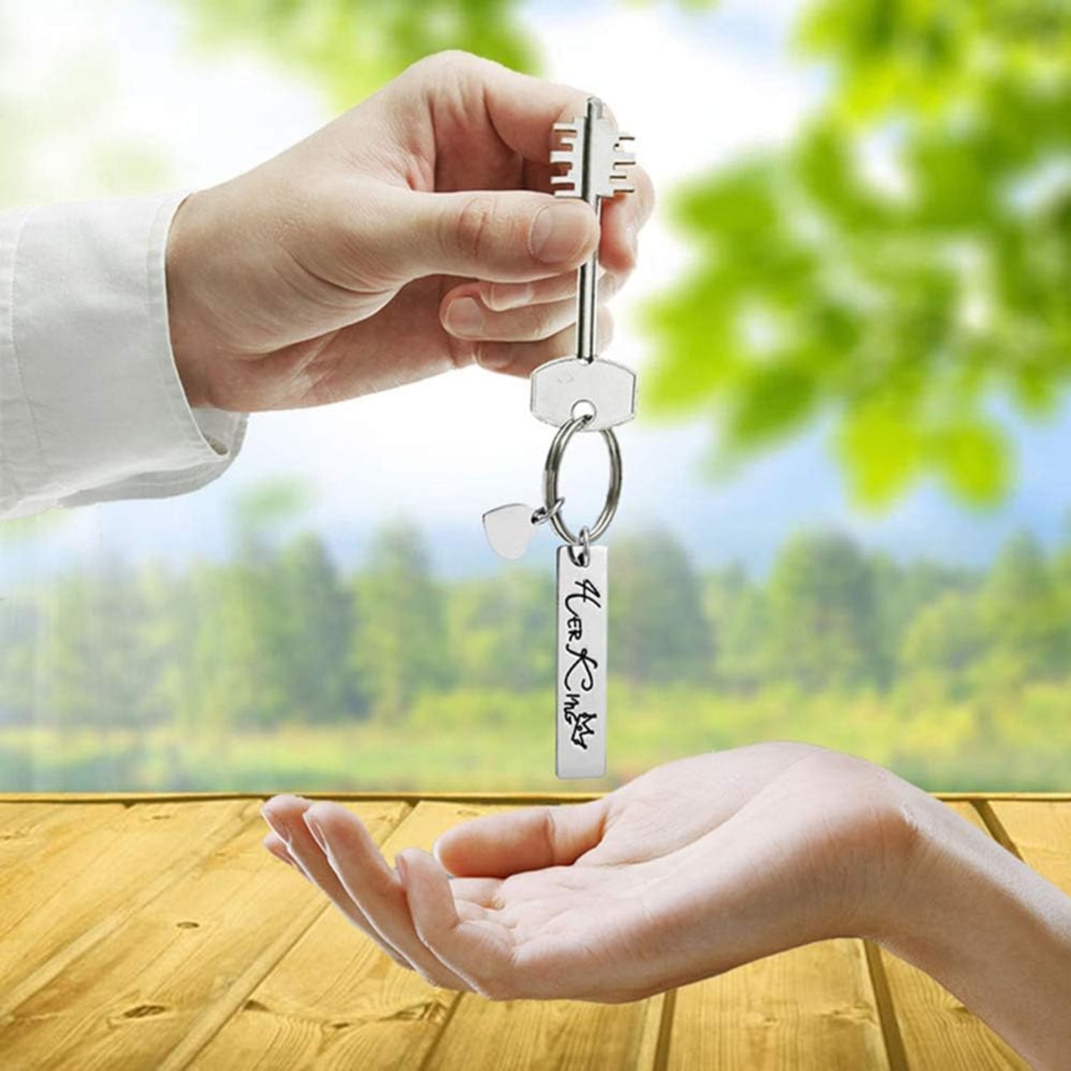 His Queen Her King Engraved Keyrings (Set of 2): image 3